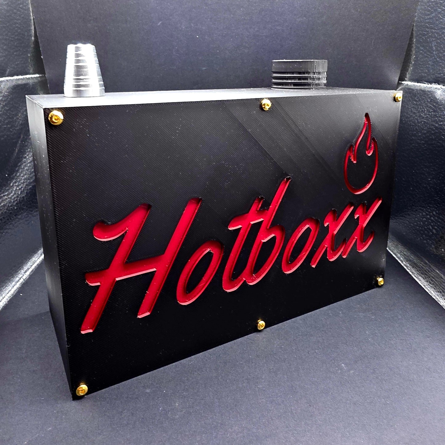 THE OG HOTBOXX