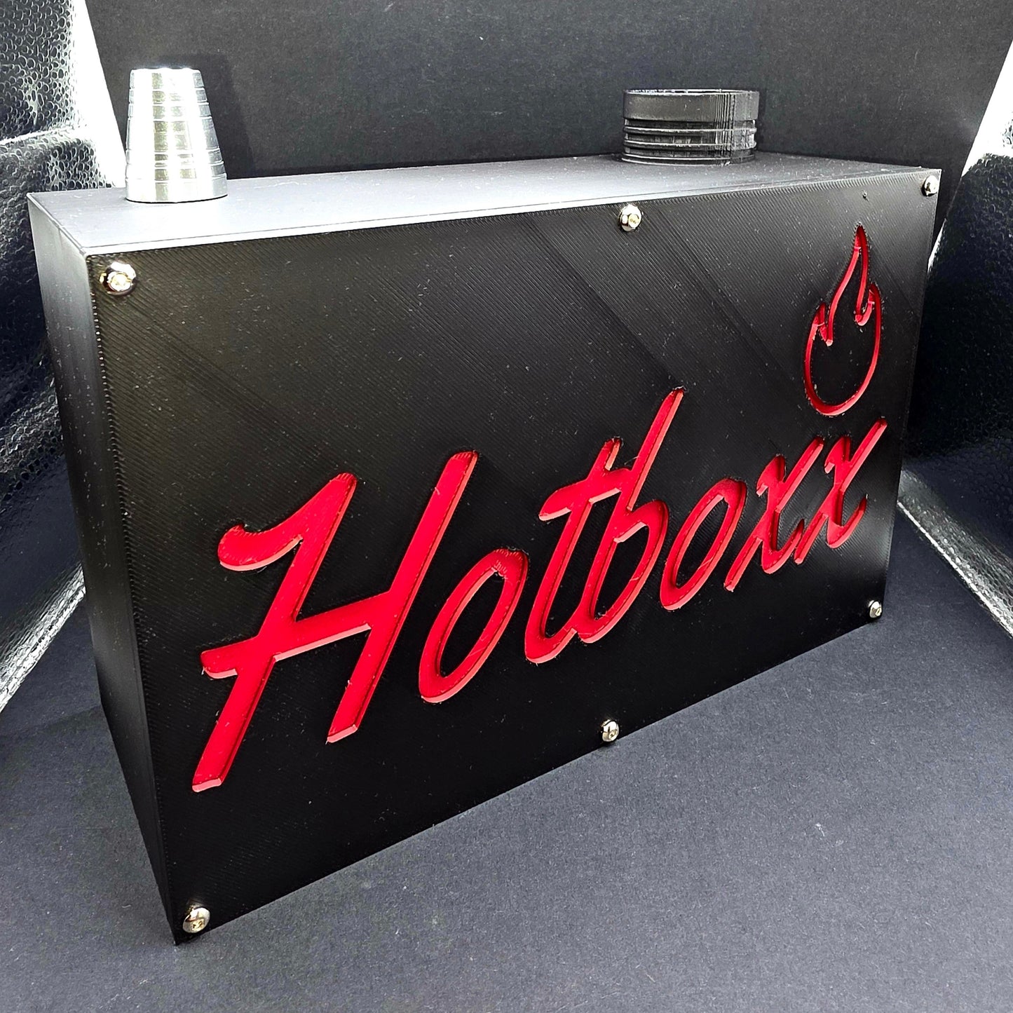 THE OG HOTBOXX