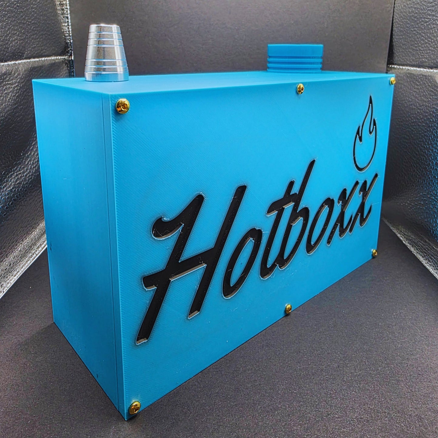THE OG HOTBOXX