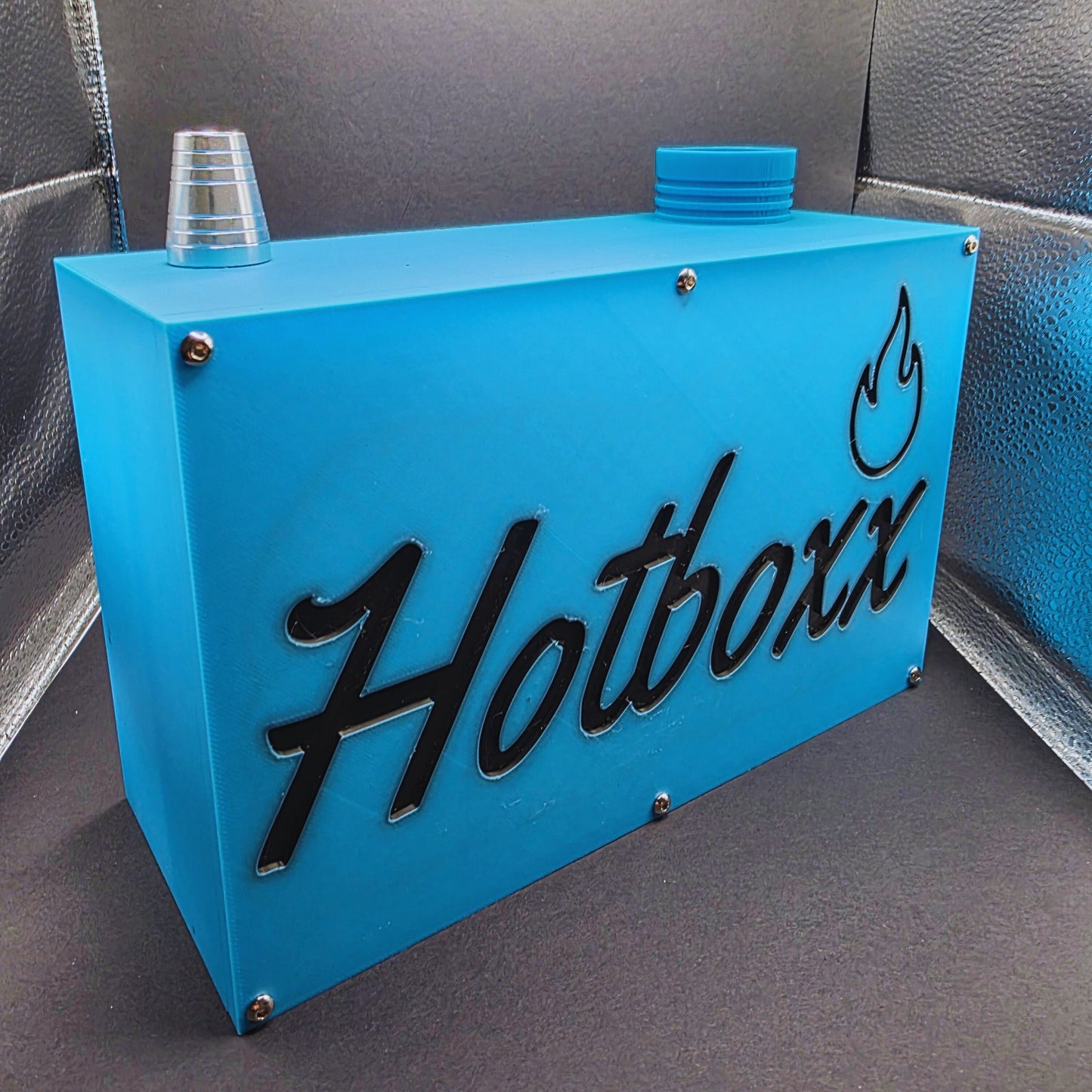 THE OG HOTBOXX