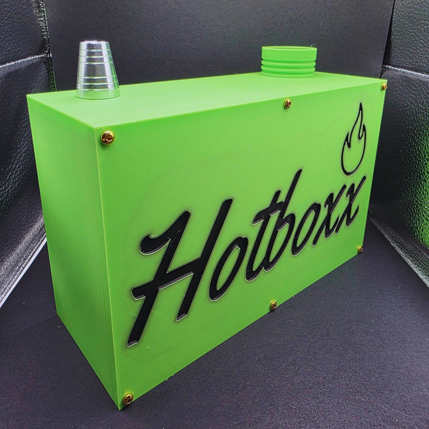 THE OG HOTBOXX