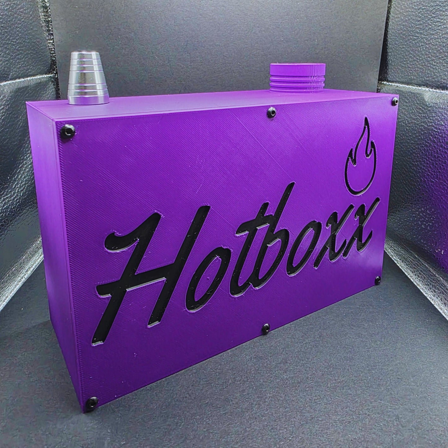 THE OG HOTBOXX